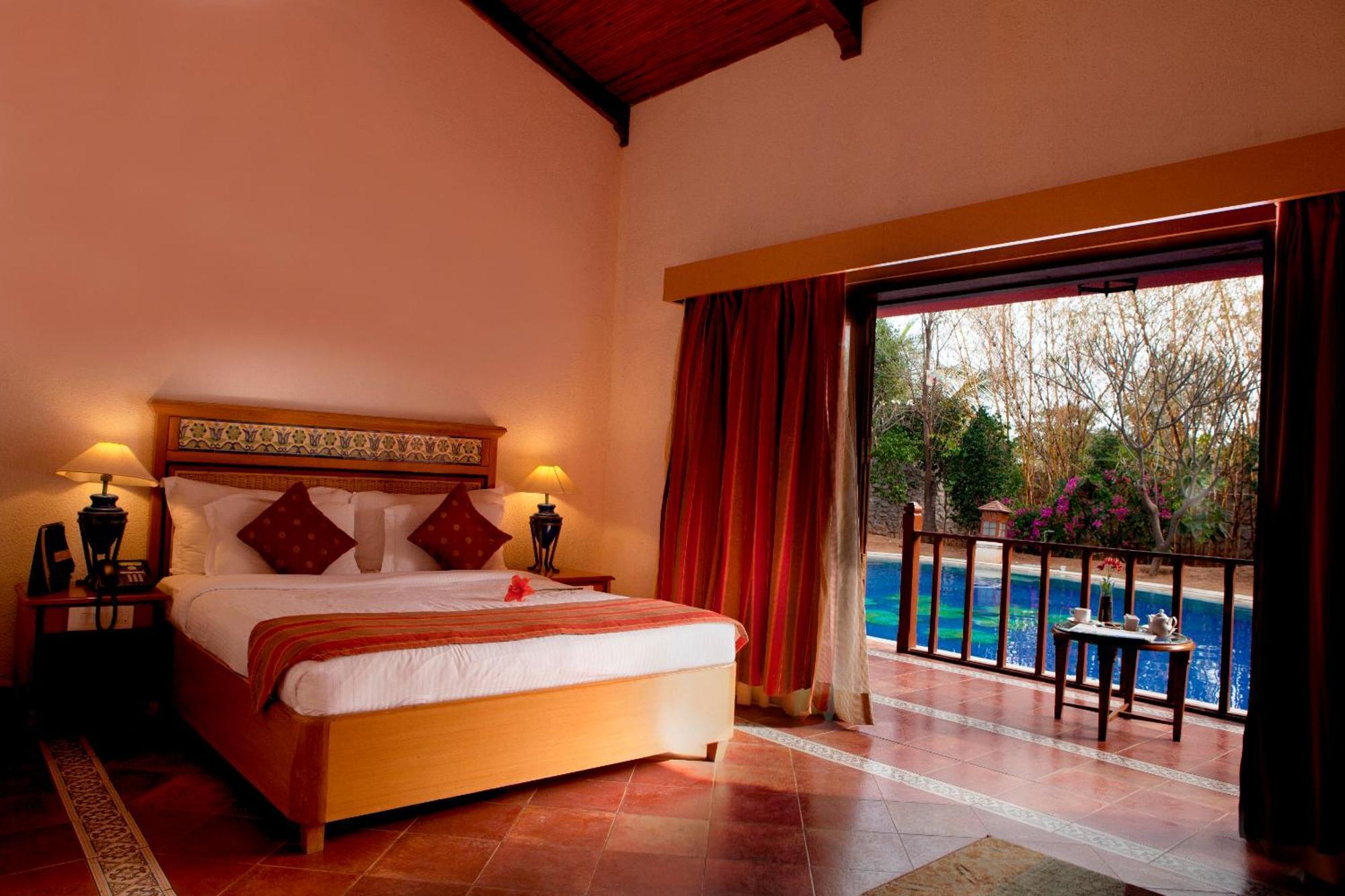 Lagoon Bay Hotel At Leonia Secundurabad Kültér fotó